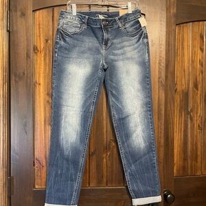 Maurices Medium Wash Ankle Crop Jeans